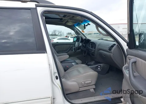 2003 Toyota Sequoia Limited V8 from USA, damaged, VIN 5TDBT48A83S168541